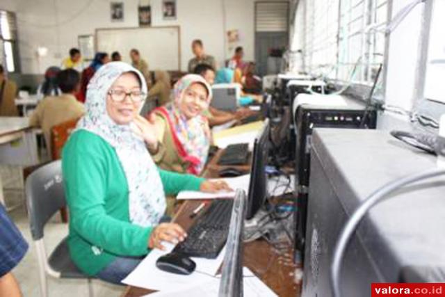 Siswa Luar Kota Padang di PSB Online Tercatat 1.335 Orang