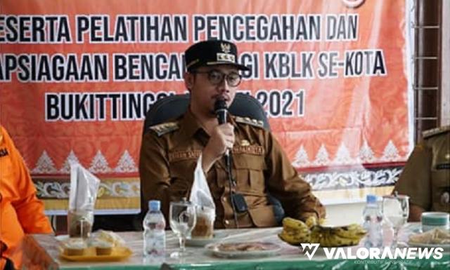 Erman Safar Buka Pelatihan Ketahanan Bencana Lingkungan Kelurahan