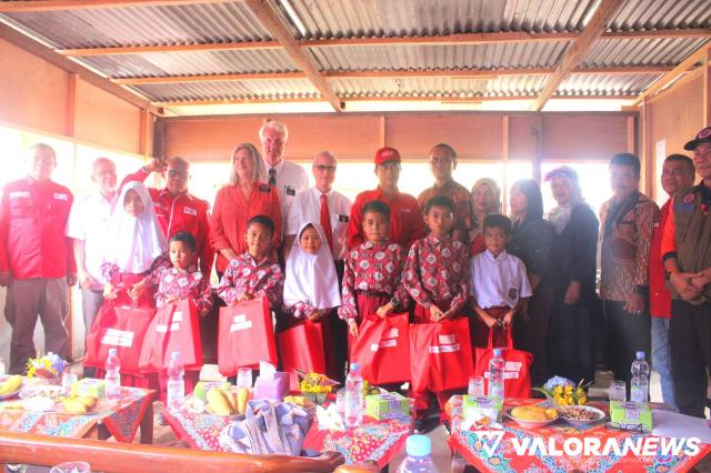 Latter Day Saint USA dan Yayasan Care Indonesia Bantu Korban Gempa Pasbar
