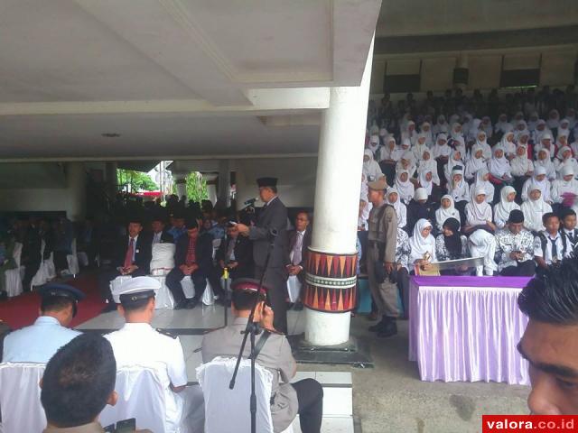 Kamis dan Jumat, Siswa Wajib Pakai Baju Kuruang Basiba dan Taluak Balango