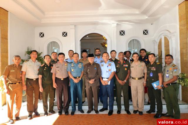 Jenderal di Lemhanas Kaji Budaya Lokal Padang