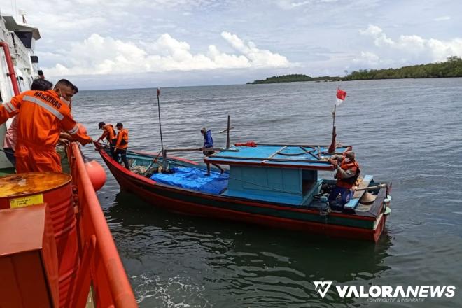 SAR Mentawai Selamatkan Dua Nelayan di Perairan Karangmajat