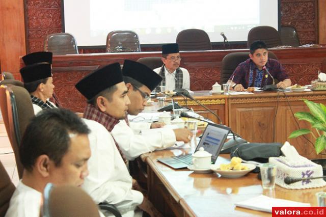 Dua Perda Tuntas di Masa Sidang I: DPRD Bukittinggi Bahas Tiga Perda Masa Sidang Kedua