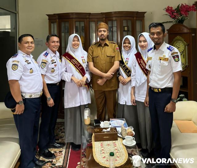 Erman Safar Lepas Pelopor Keselamatan Lalu Lintas Bukittinggi menuju Nasional