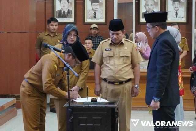 Sekda Bukittinggi Lantik 15 Pejabat, Martias: Mutasi masih akan Terus Bergulir