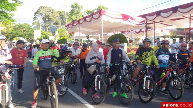 Meriahkan TdS, Peserta Fun Bike Membludak