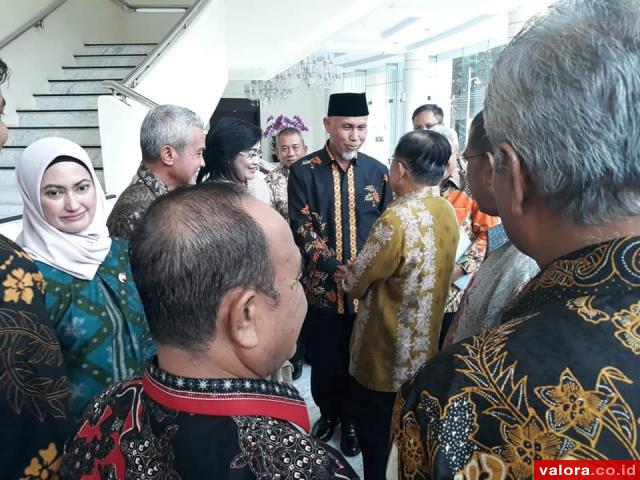 Walikota Padang Bersama 12 Kepala Daerah Temui Jusuf Kalla, Ini Targetnya