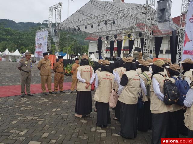 Kemendikbud Bantu 23 Guru Garis Depan untuk Solsel