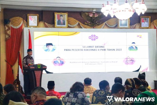 Rakernas II PHRI Digelar di Padang: Kebangkitan Ekonomi Indonesia dari Sektor Pariwisata,...