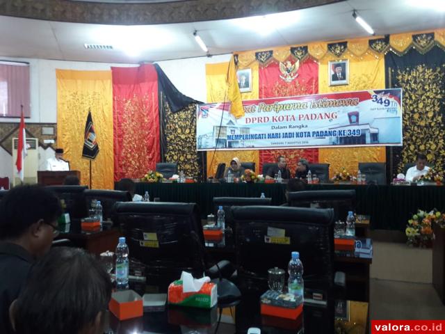 Fraksi Hanura dan Demokrat DPRD Padang Geser Anggotanya di AKD