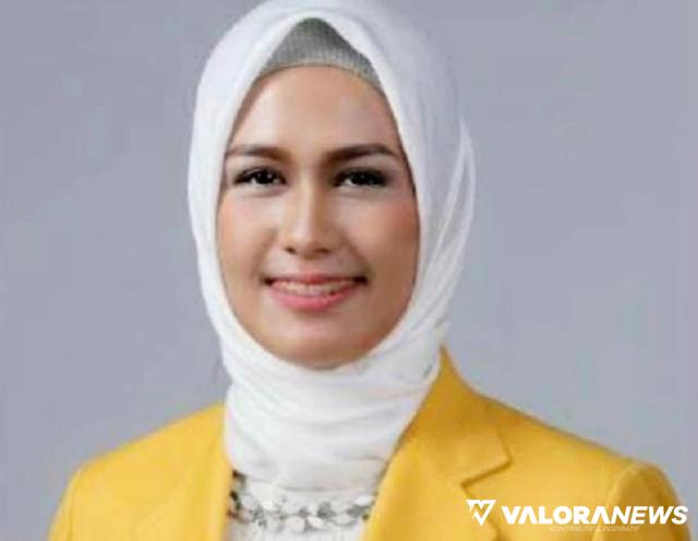 Ketua Fraksi Golkar DPRD Riau Sukses Pertahankan Disertasi Program Ilmu Administrasi...