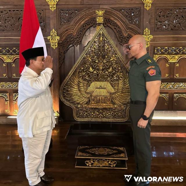Prabowo Anugerahi Deddy Corbuzier Pangkat Letkol Tituler TNI AD, Ini Kritik Pedas Akbar...
