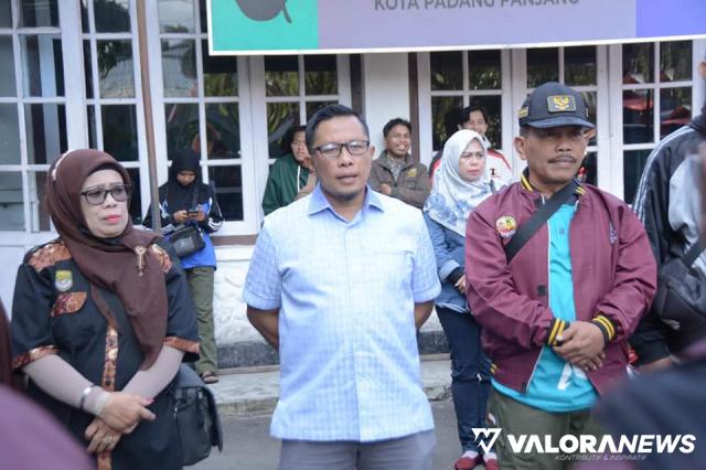 Kontingen Jamnas Pramuka Padang Panjang Berangkat ke Cibubur