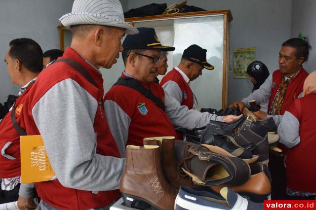 Produk Kulit Padangpanjang jadi Inspirasi Usaha Pegawai Purnatugas Ogan Ilir