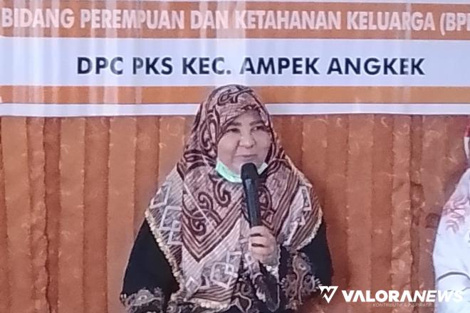 Pramugari Garuda Dilarang Berhijab saat Bertugas, Nevi: Maskapai Internasional Malah...