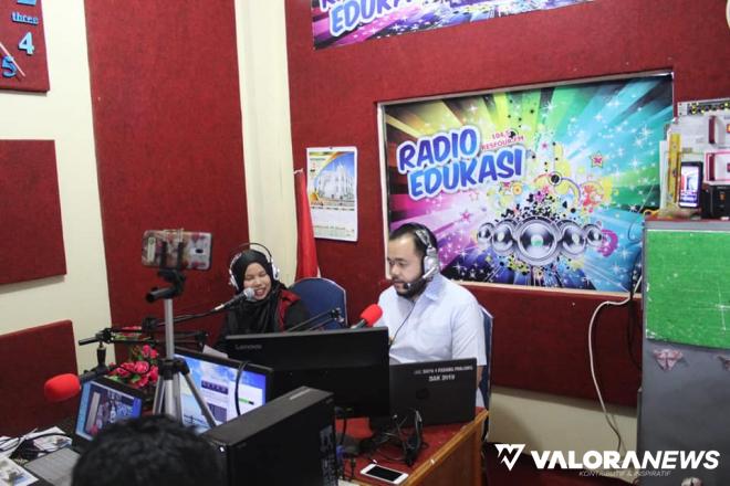 Tak Perlu HP dan Kuota, SMPN 4 Padang Panjang Manfaatkan Radio Sekolah di Masa PPKM...