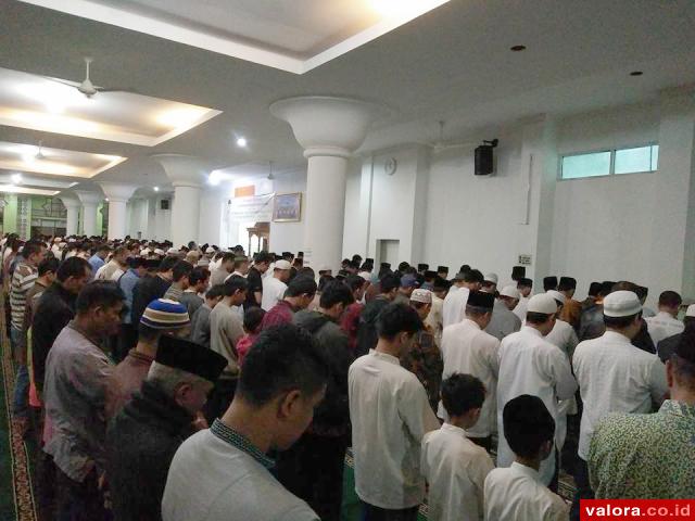 Harapan Mahyeldi, Ramainya Jemaah Subuh tak Hanya di Peringatan Maulid