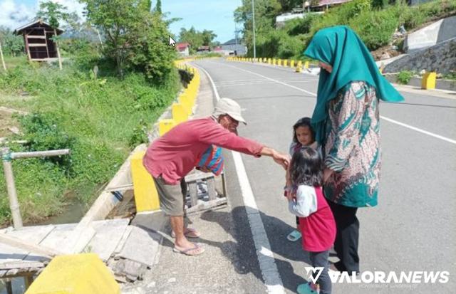 Murid PAUD Permata Ibu Diajarkan Berbagi sembari Rekreasi