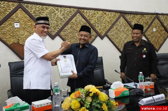 RPJMD Padang 2019-2024 Diserahkan ke DPRD: RAPBD Tahun Perdana Mahyeldi-Hendri Septa...