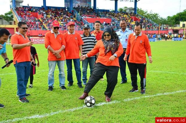 90 Tim Perebutkan Piala Walikota Padang U-11