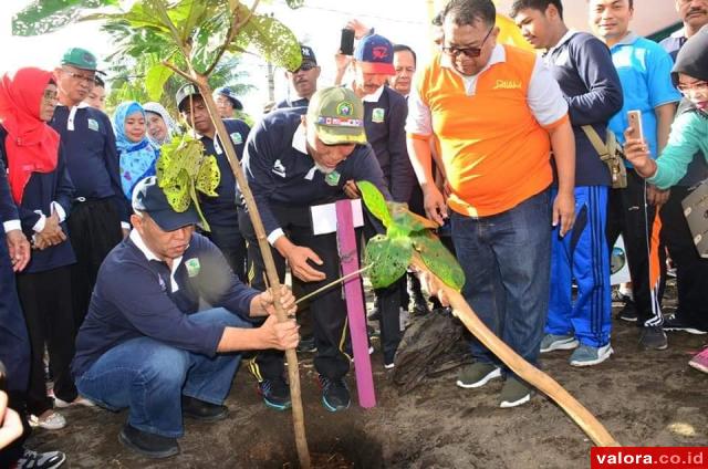 Mahyeldi Harapkan Dukungan Fakultas Peternakan Unand di Penas KTNA 2020