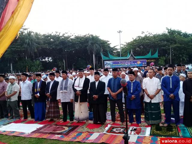 Generasi Berkualitas dan Menjaga Persatuan jadi Harapan Mahyeldi dan Hendri Septa di Idul...