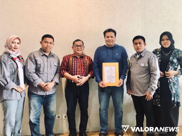 Ketua PJS Riau Serahkan Mandat Pembentukan Cabang Pekanbaru