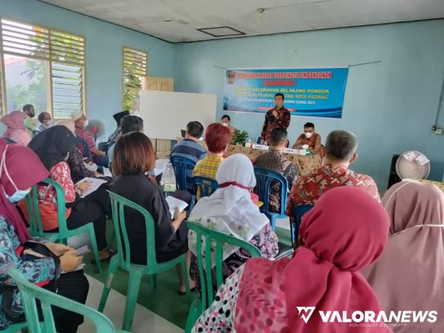 Camat Padang Selatan Minta Lurah Lebih Kreatif Gali Potensi Wilayah