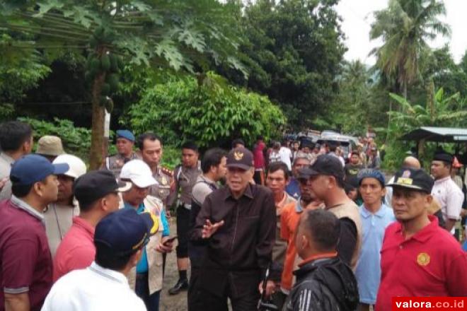 8 Bangunan Dihondoh Banjir di Malalo, 1 Unit Mobil dan Motor Masuk Danau