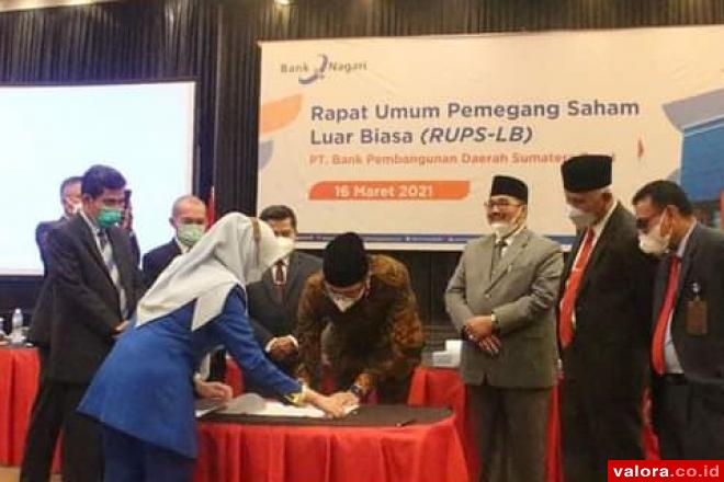 RUPS-LB Bank Nagari, Erman Safar: Buat Program Perbankan Syariah di Setiap Kantor Cabang