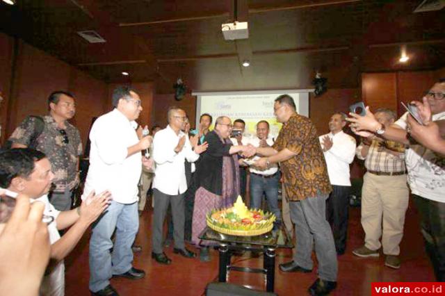 Deklarasi Serikat Media Siber Indonesia Ditandai Potong Tumpeng