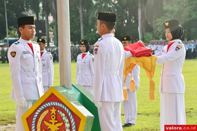 Upacara HUT RI di Padang Ditandai dengan Gerakan Nasional Ayo Kerja