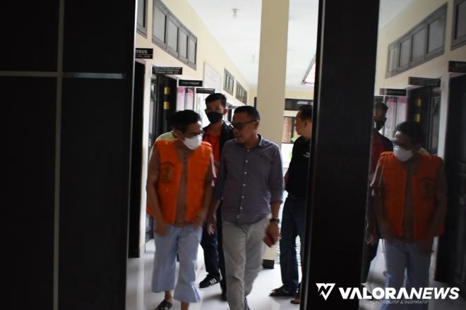 Ditahan di Rutan Anak Air Padang: Dua Tersangka Pembangunan RSUD Pasaman Barat Diserahkan...