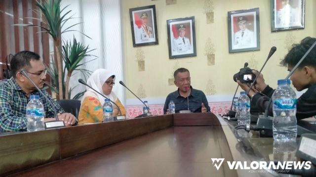 RUSMA YUL ANWAR: Dialog ASB Padang TV, Ibarat Gajah Masuk Kebun Tebu