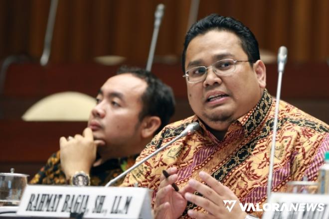 Tim Seleksi Bawaslu Sumatera Barat Ditetapkan, Ini Profil Singkatnya