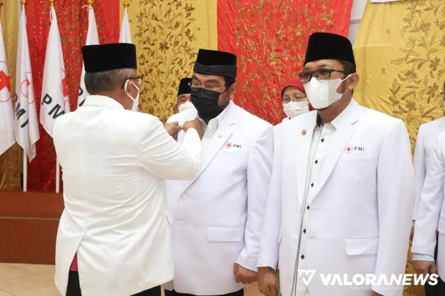 Kepengurusan Zulhardi Z Latif Dikukuhan: Wako Padang dan Leonardy Harmainy Dapat PIN Emas...