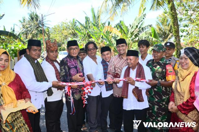 Hendri Septa Resmikan Jalan Inspeksi Batang Jirak Pampangan