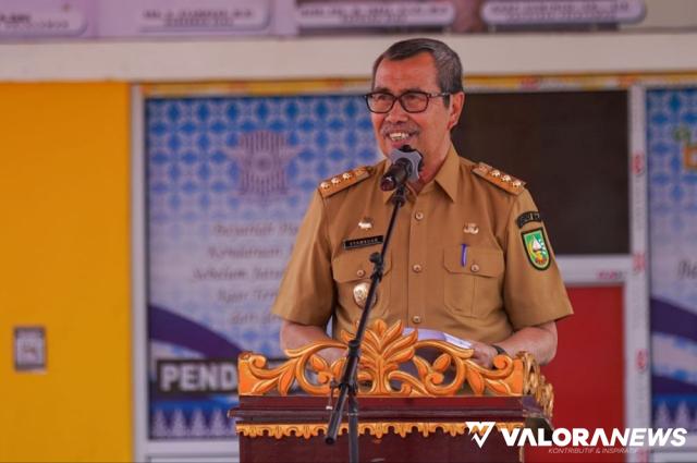 Samsat Drive Thru Pangkalan Kerinci Diresmikan, Gubernur: PAD Riau Sudah Lebihi Dana...
