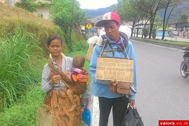 15 Orang Suku Anak Dalam Muncul di Padang