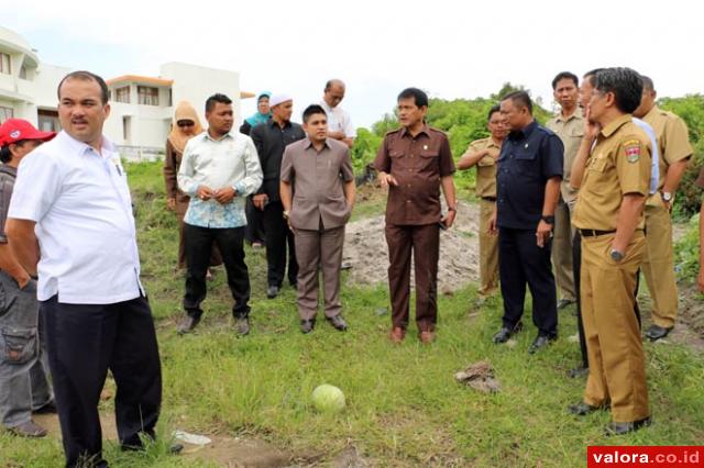 Pembangunan RSUD Dianggap Mubazir