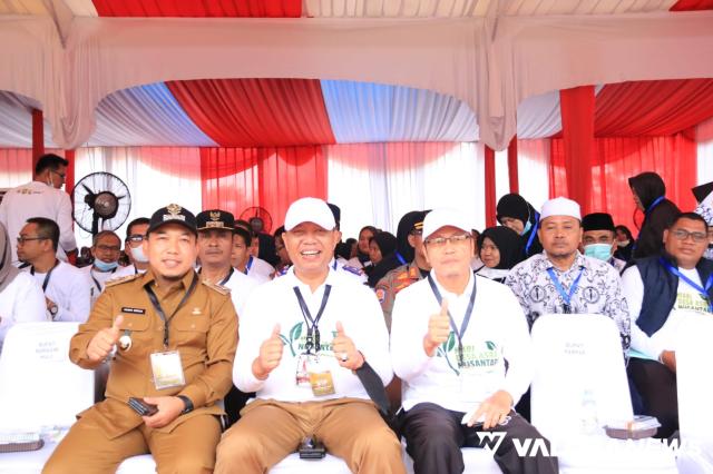 Sekda Pekanbaru Hadiri Penanaman Pohon di Pangkalan Kerinci Bersama Wapres