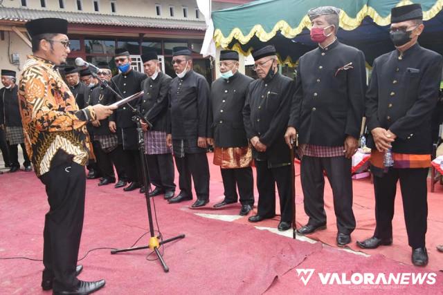 Hendri Septa Kukuhkan FKKA9 Nagari Kota Padang, Dipimpin Syofyan Datuk Bijo