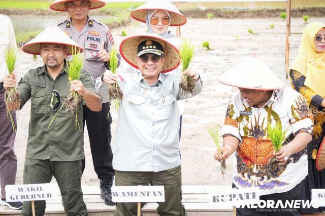 Wamentan Bantu Keltan di Padang Pariaman: Wagub: Hilirisasi Produk Pertanian Sumbar Lemah