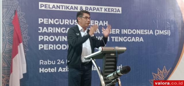 Pengda JMSI Sultra Dikukuhkan, Mahmud Marhaba: Ciptakan Iklim Media yang Sehat dan...