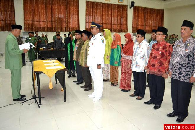 Banyak Tak Sehat, Wako Padang Mutasi Pejabat Eselon