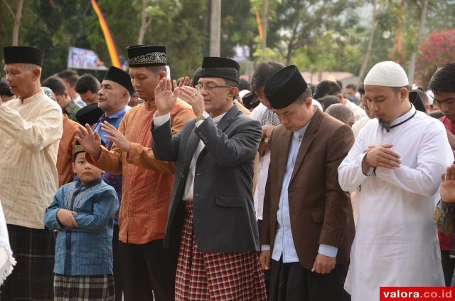 Indra Catri Sosialisasikan Gerakan Agam Sayang Orangtua di Shalat Ied