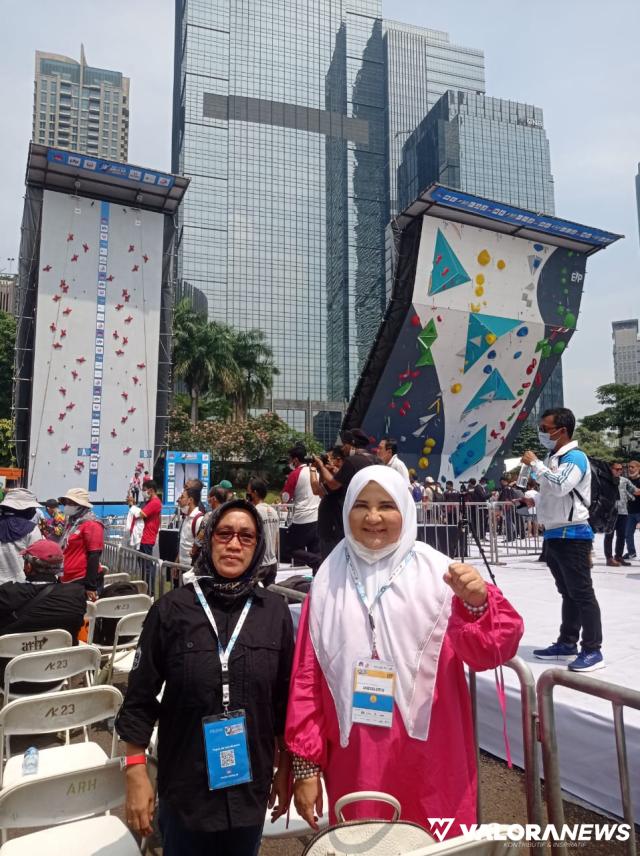 Nevi Zuairina Dukung Atlet Indonesia di Ajang IFSC Climbing World Cup