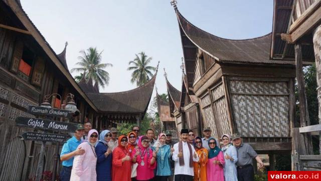 Revitalisasi Rumah Gadang Solsel Butuh 685 Meter Kubik, Ini Jenis Kayunya