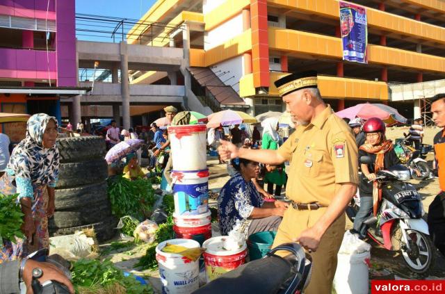 Pedagang Pasar Raya Blok III dan IV Diminta Jaga Kebersihan