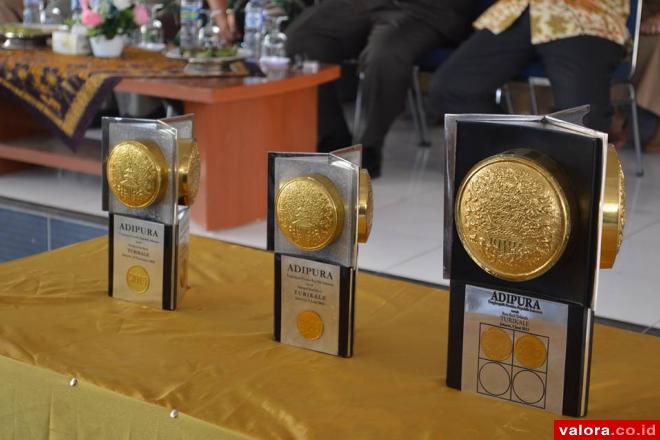 Inilah Kota di Sumbar yang Raih Piala dan Sertifikat Adipura 2017